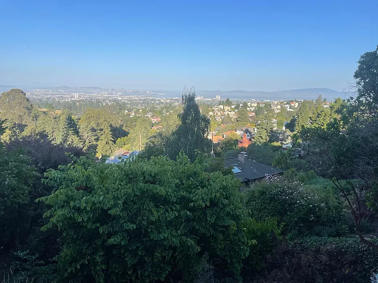 Contra Costa Rd — Photo 1