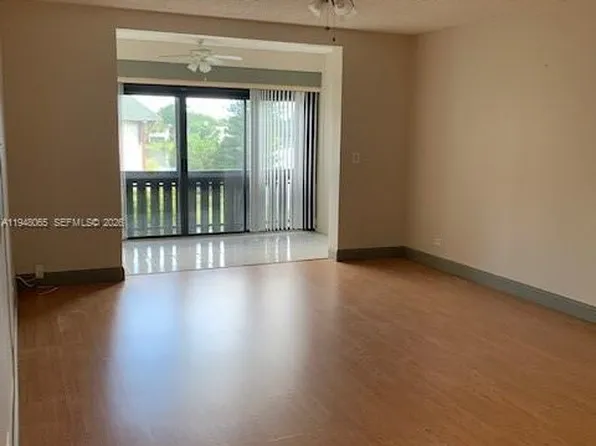3710 Inverrary Dr APT 3K, Fort Lauderdale, FL 33319