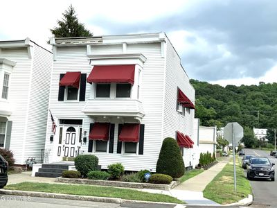 536 7th Avenue, Troy, NY, 12182
