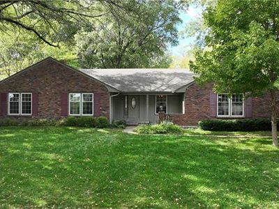 9932 Floyd St, Overland Park, KS, 66212