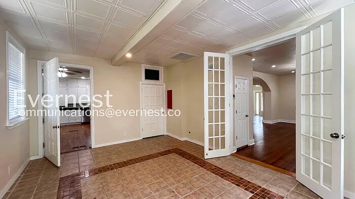 128 E Summit Ave — Photo 16
