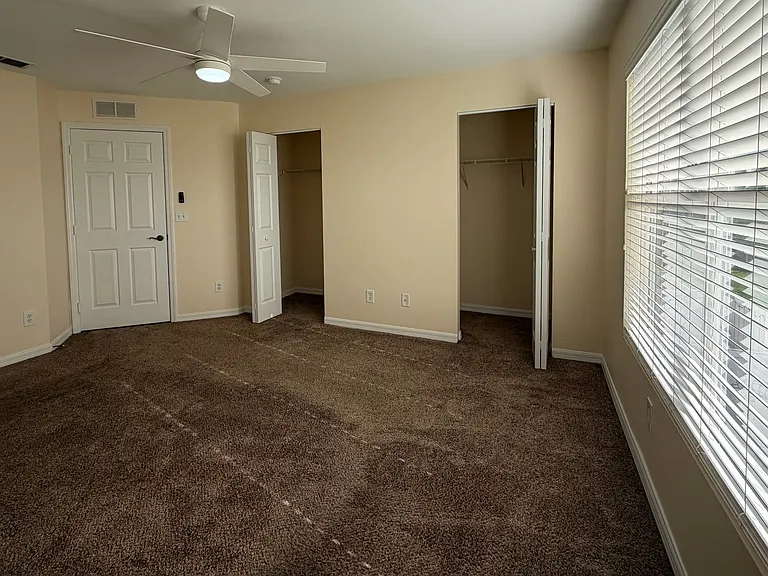 3612 Pine Oak Cir — Photo 6