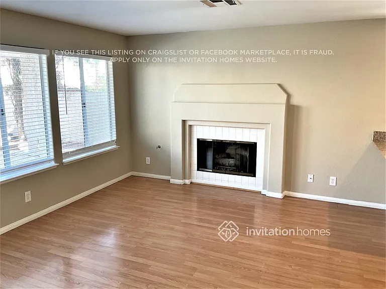 7900 Turtle Cove Ave — Photo 5