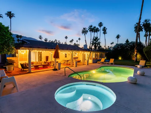 1390 S San Joaquin Dr, Palm Springs, CA 92264
