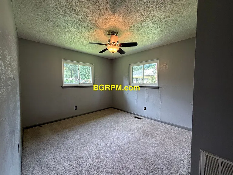 7017 Gibson Rd — Photo 6
