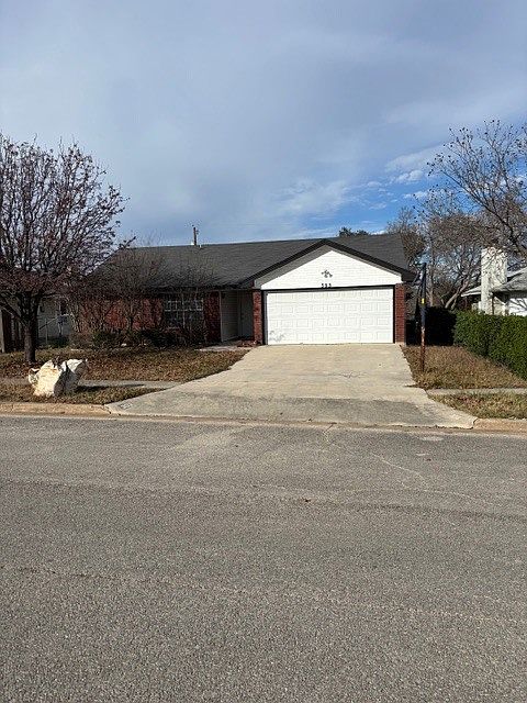 1st image of 303 Appaloosa Dr