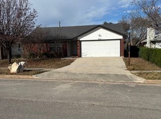 303 Appaloosa Dr, Copperas Cove, TX 76522