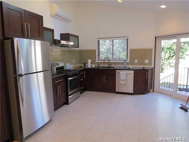 1st image of 5027 Morenci Ln