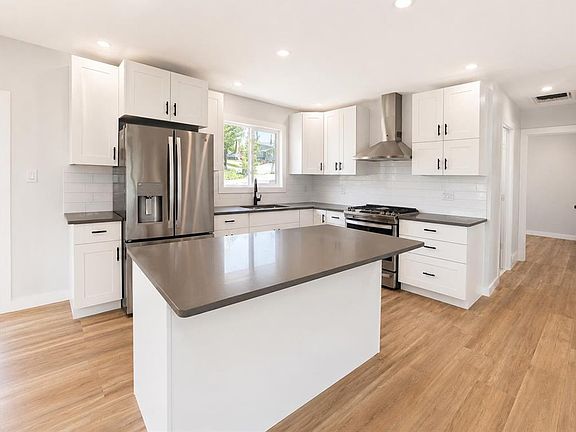 4th image of 10902 S 97th Ave