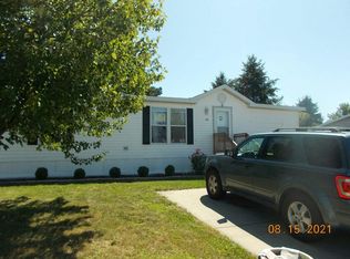 4285 Plymouth Ave, Wayland, MI 49348