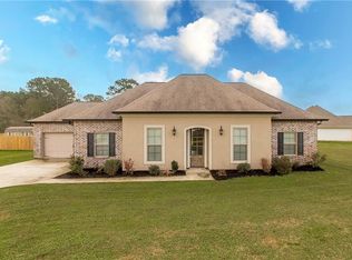 18382 Red Wolf Trl, Loranger, LA 70446