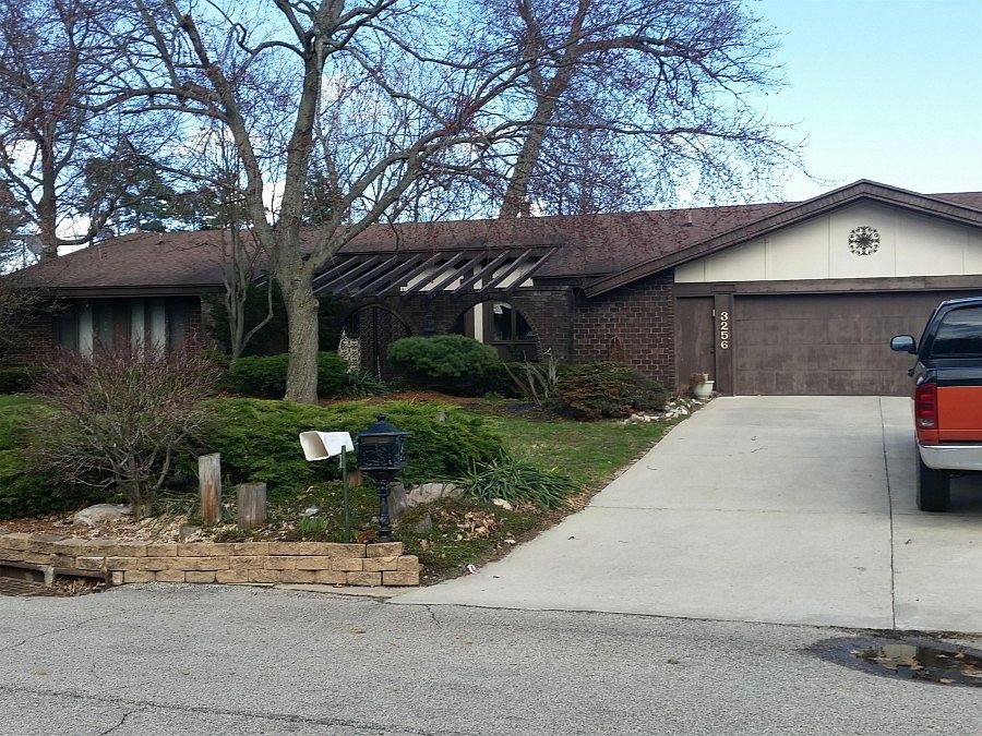 1st image of 3256 Rickman Ave NE
