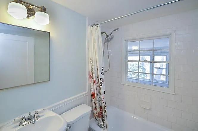 Poplar St — Photo 12