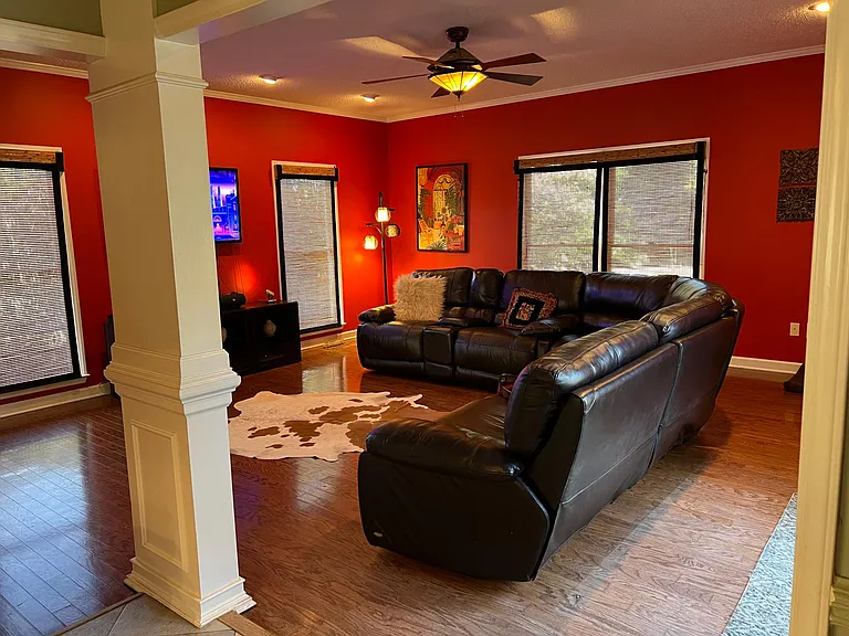 1444 Freedom Ct — Photo 34
