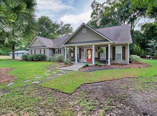 18 Milden Hall Dr, Ridgeland, SC 29936