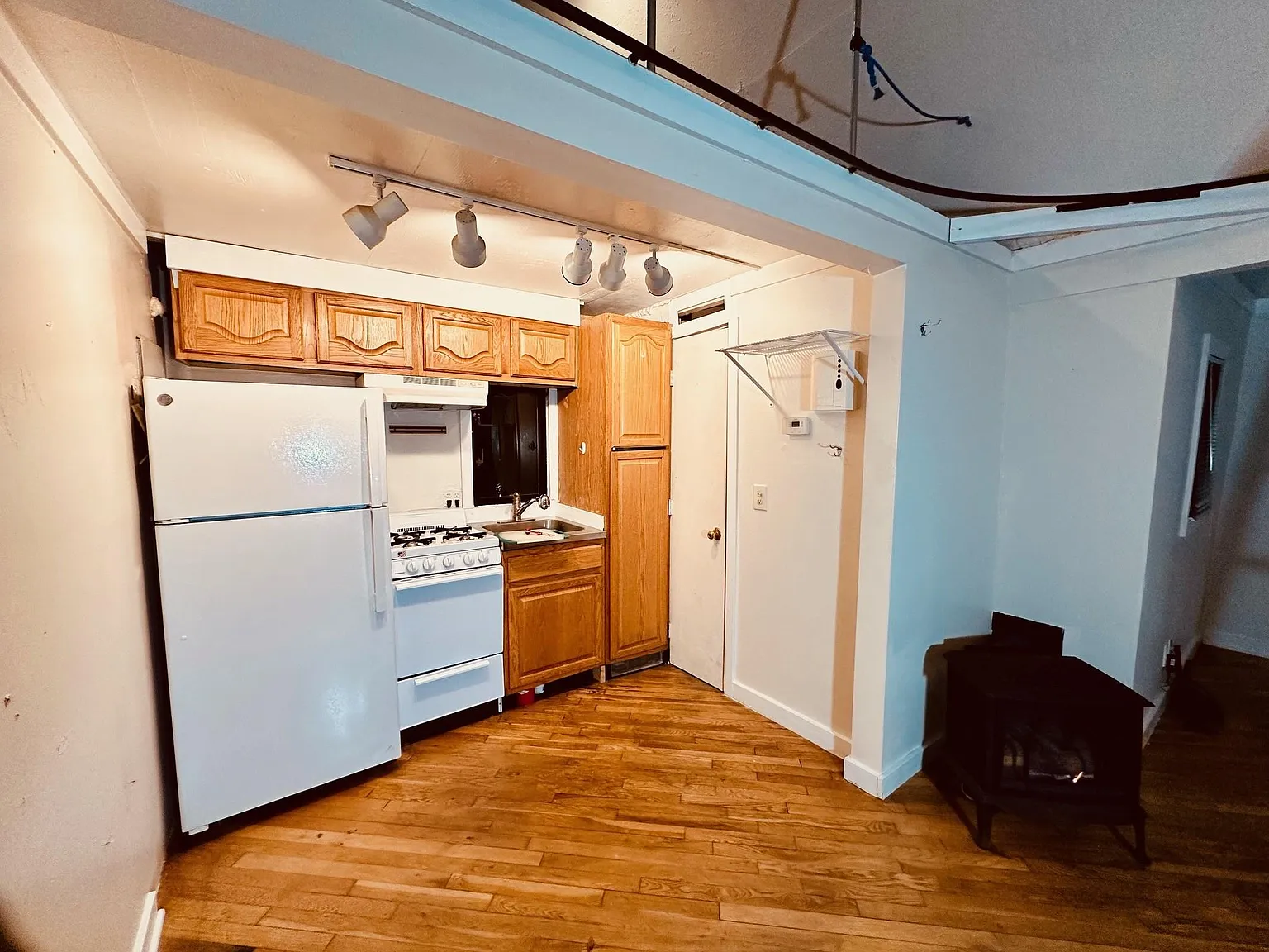1 bed, 450 sqft, $1,450 — Photo 3