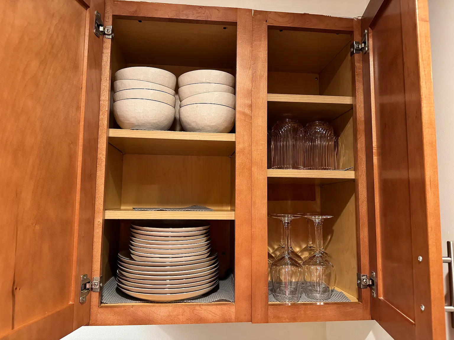 1 bed, 900 sqft, $2,400 — Photo 4