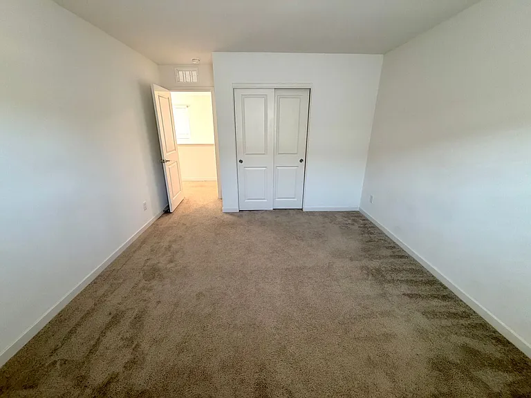11377 Sonny Miller Ct — Photo 24