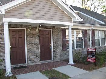 1st image of 27 Guinevere Ln #D