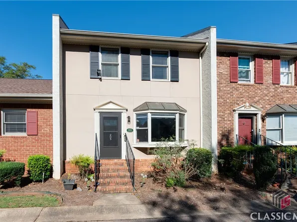 250 Cleveland Road #205, Bogart, GA 30622