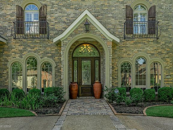 2nd image of 10910 Belle Cour Way