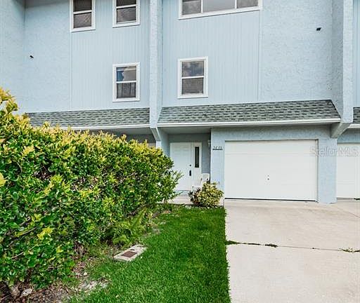 3rd image of 2635 Saint Joseph Dr W #2635