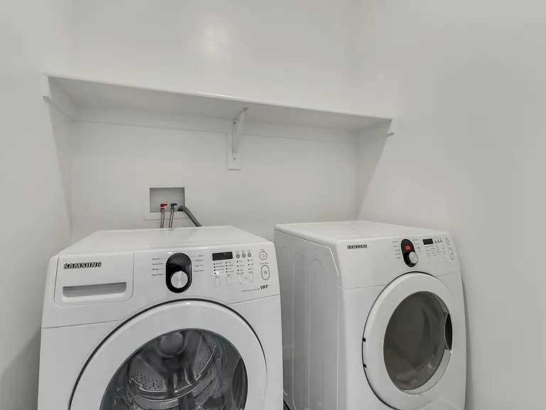 501 S 1080 W — Photo 14