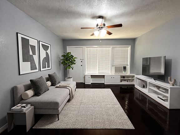 2nd image of 1964 Dryden Rd APT 1