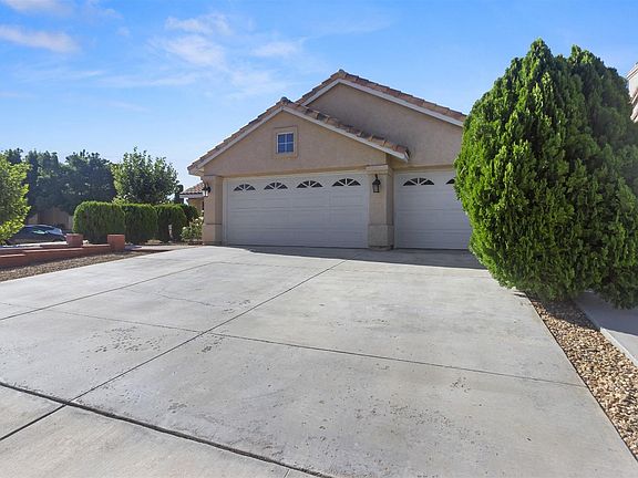 5th image of 13249 Mountain Ct