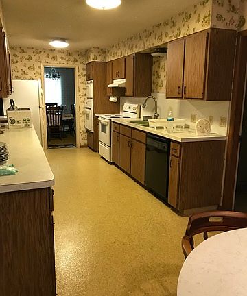 4th image of 1514 Diane Dr