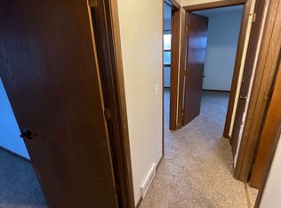 6401 Raymond Rd, Madison, WI 53711