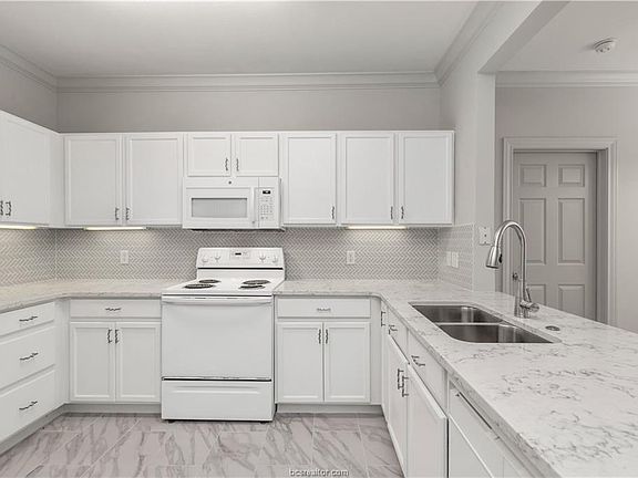 4th image of 801 Luther St W Unit 703