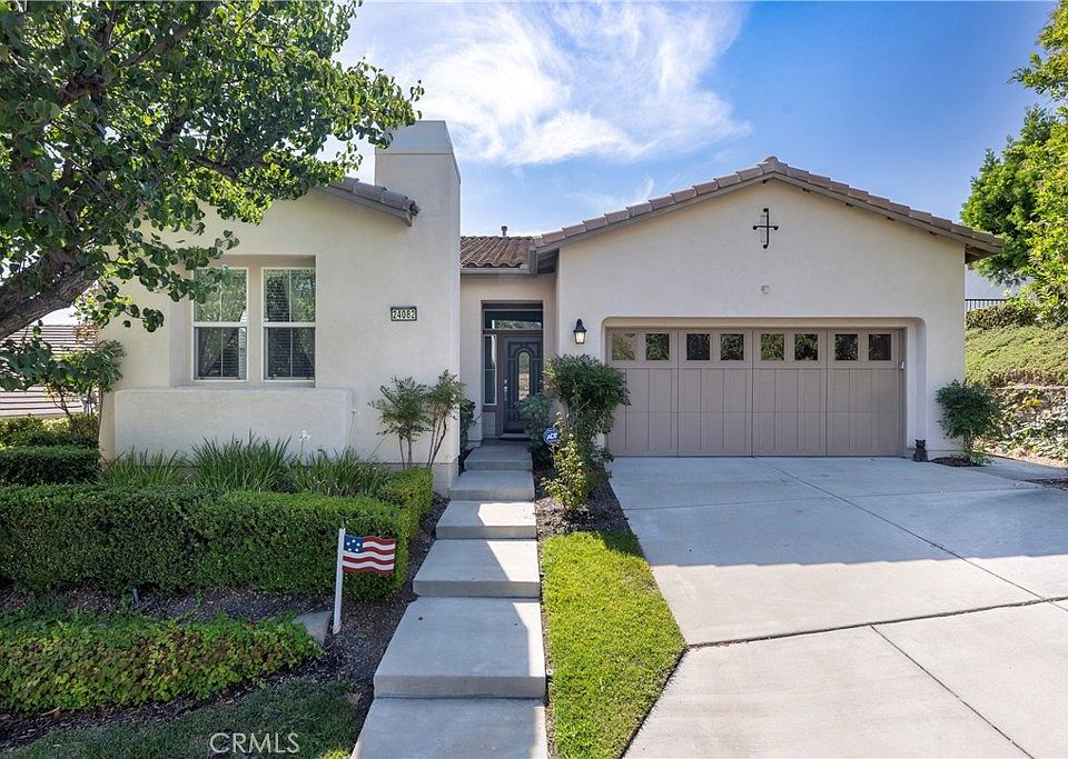 1st image of 24082 Boulder Oaks Dr