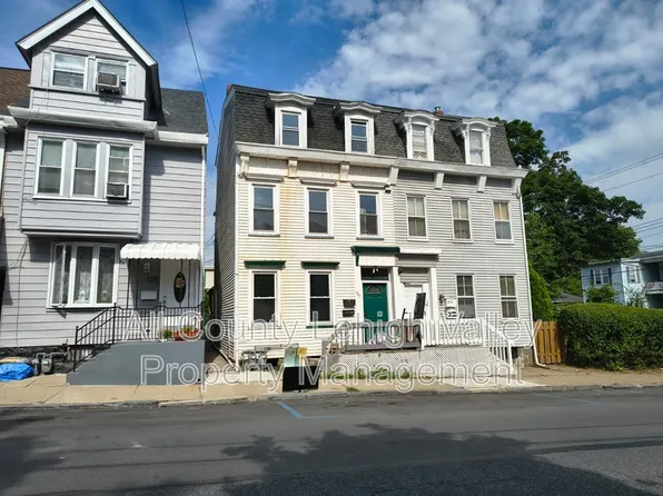 137 S 12th St, Easton, PA 18042