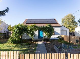 8963 NE Emerson St, Portland, OR 97220