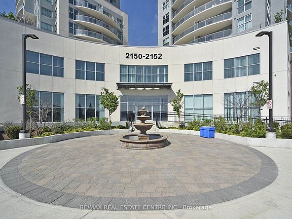 5th image of 2152 Lawrence Ave E #608