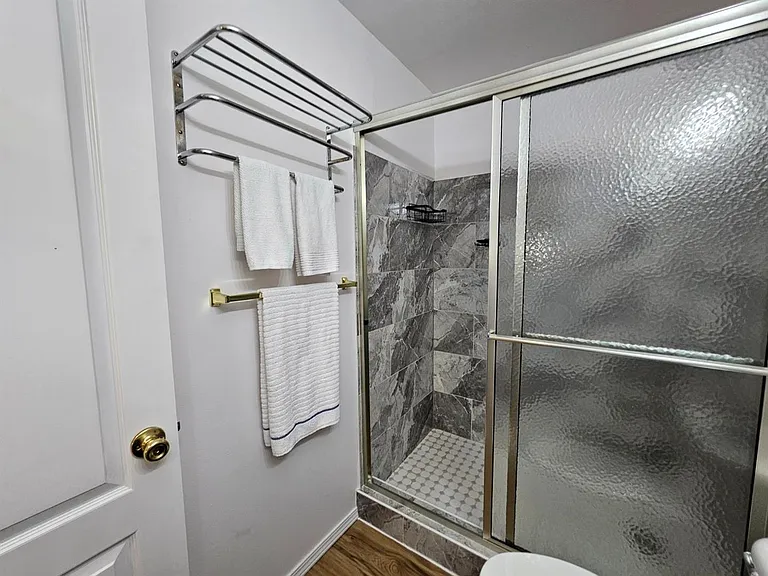 1060 Oak Grove Rd #37 — Photo 23