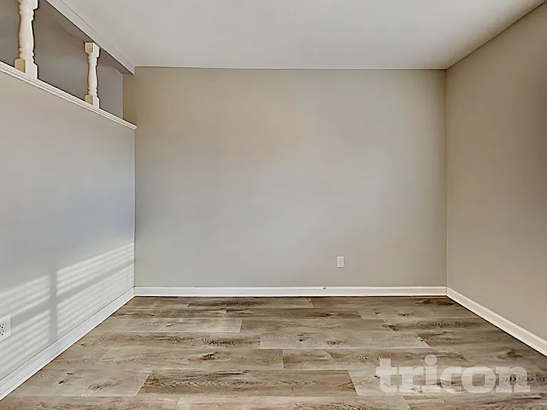 1803 Westcrest Dr — Photo 16