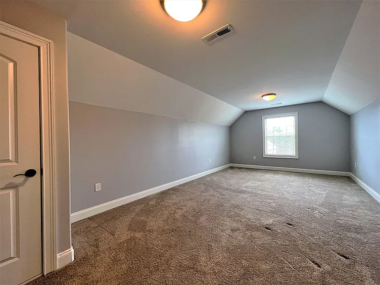 1121 Andalusian Way — Photo 31