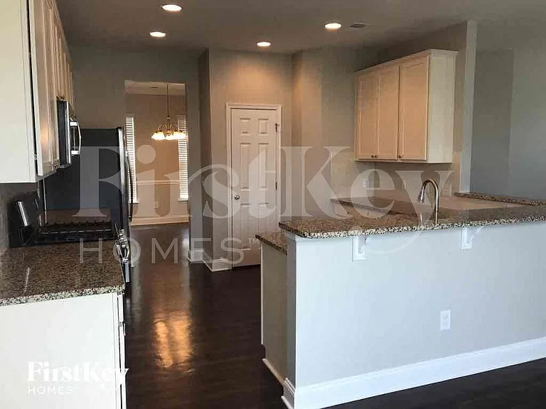 4908 Wilcrest Ct — Photo 11