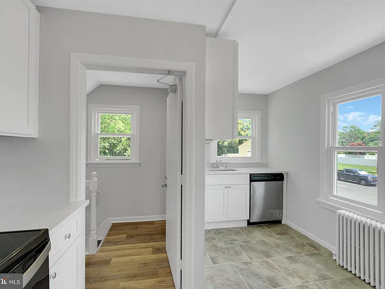 121 E Browning Rd #2 — Photo 15