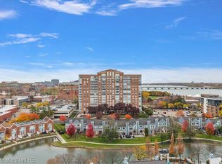 250 E Harbortown Dr APT 705, Detroit, MI 48207