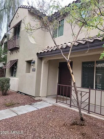 2508 E Vermont Dr — Photo 1