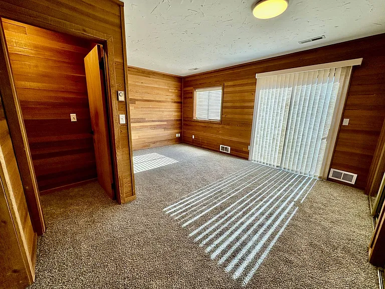 1204 N Brooklane St — Photo 23