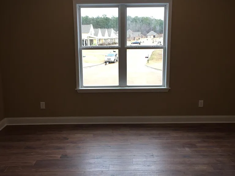 1319 Ashleys Dr — Photo 15