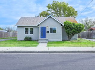 936 Park St, Turlock, CA 95380