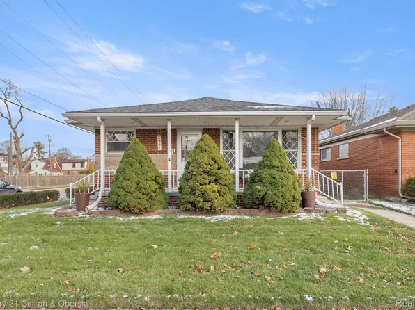 3901 Tulane St, Dearborn Heights, MI 48125