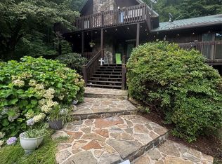 652 Shepherds Creek Rd, Robbinsville, NC 28771