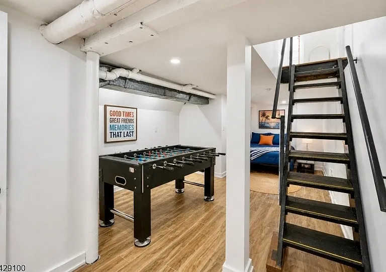 543 Springdale Ave #1 — Photo 17