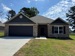 1809 Rockwood Dr, Searcy, AR 72143